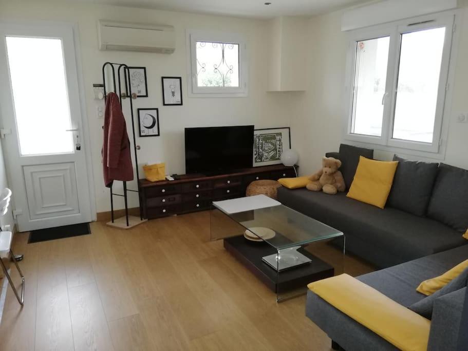 Balcons Du Royans.Logement Entier Piscine Saint-Jean-en-Royans Esterno foto
